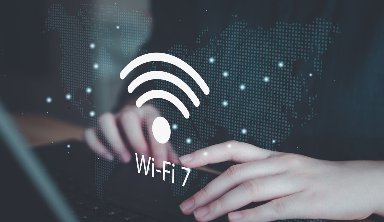 Ordenador con simbolo wifi