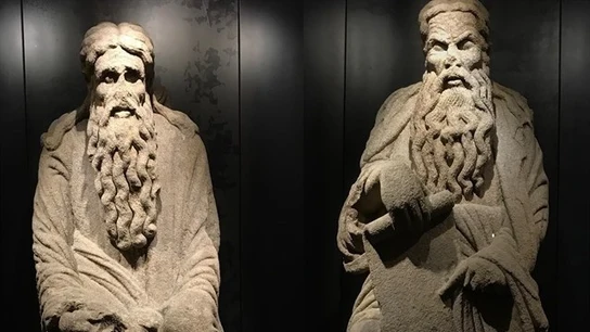 Las estatuas de Abraham e Isaac Las estatuas de Abraham e Isaac
