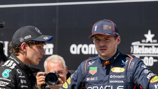 Antonelli y Verstappen Antonelli y Verstappen