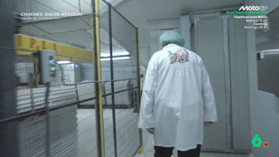 Equipo de Investigaci&oacute;n entra en una empresa que accede a mostrar c&oacute;mo elaboran sus golosinas: "Es todo en polvo, excepto la glucosa"