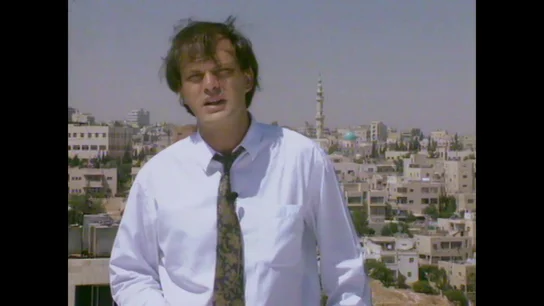 Pedro Piqueras recuerda su época como periodista de guerra en el Golfo: "Fui allí por inciativa personal" Pedro Piqueras recuerda su época como periodista de guerra en el Golfo: "Fui allí por inciativa personal"