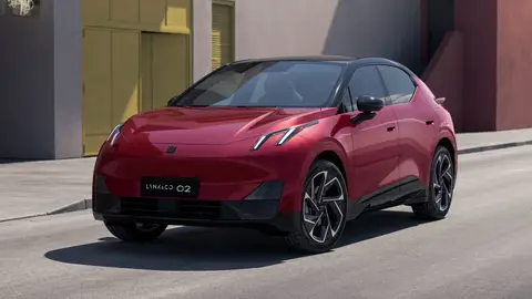Lynk & Co 02 Lynk & Co 02