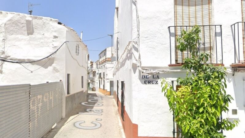 La calla de la Cruz, en Villanueva de San Juan, donde se han producido los hechos. 