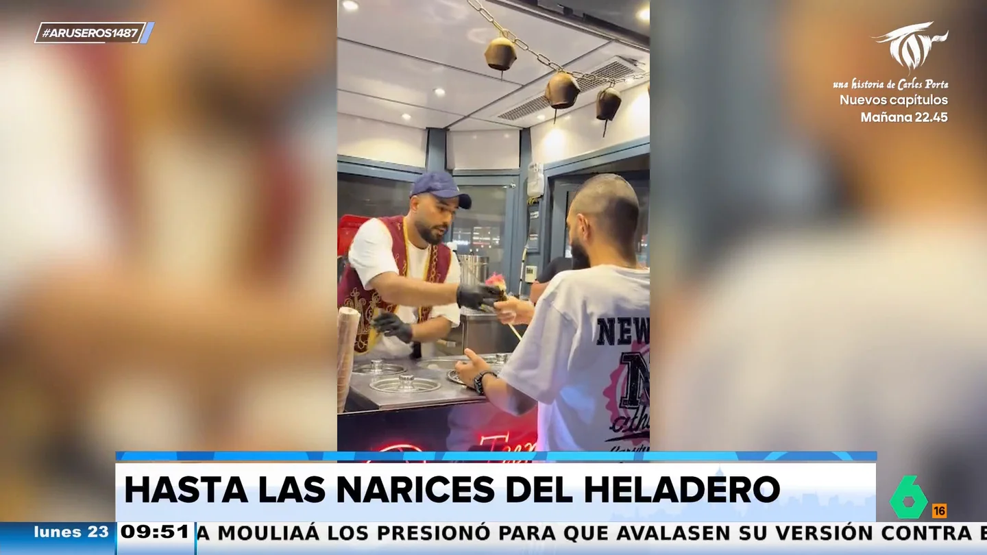 Se le acaba la paciecia y reacciona así ante el helado más viral de Turquía Se le acaba la paciecia y reacciona así ante el helado más viral de Turquía