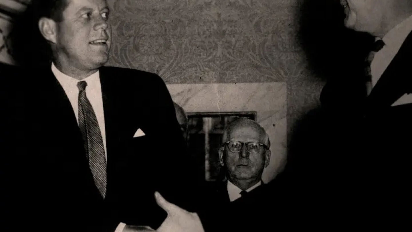 Abraham Vereide con Hohn F. Kennedy Abraham Vereide con Hohn F. Kennedy