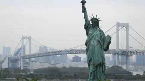Estatua de la Libertad en Odaiba, Tokio Estatua de la Libertad en Odaiba, Tokio