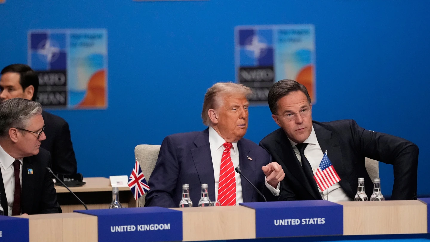 Trump y el secretario general de la OTAN, Mark Rutte Trump y el secretario general de la OTAN, Mark Rutte