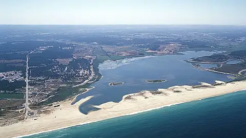 Playa de Costa de Santo André Playa de Costa de Santo André