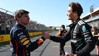 Max Verstappen y George Russell