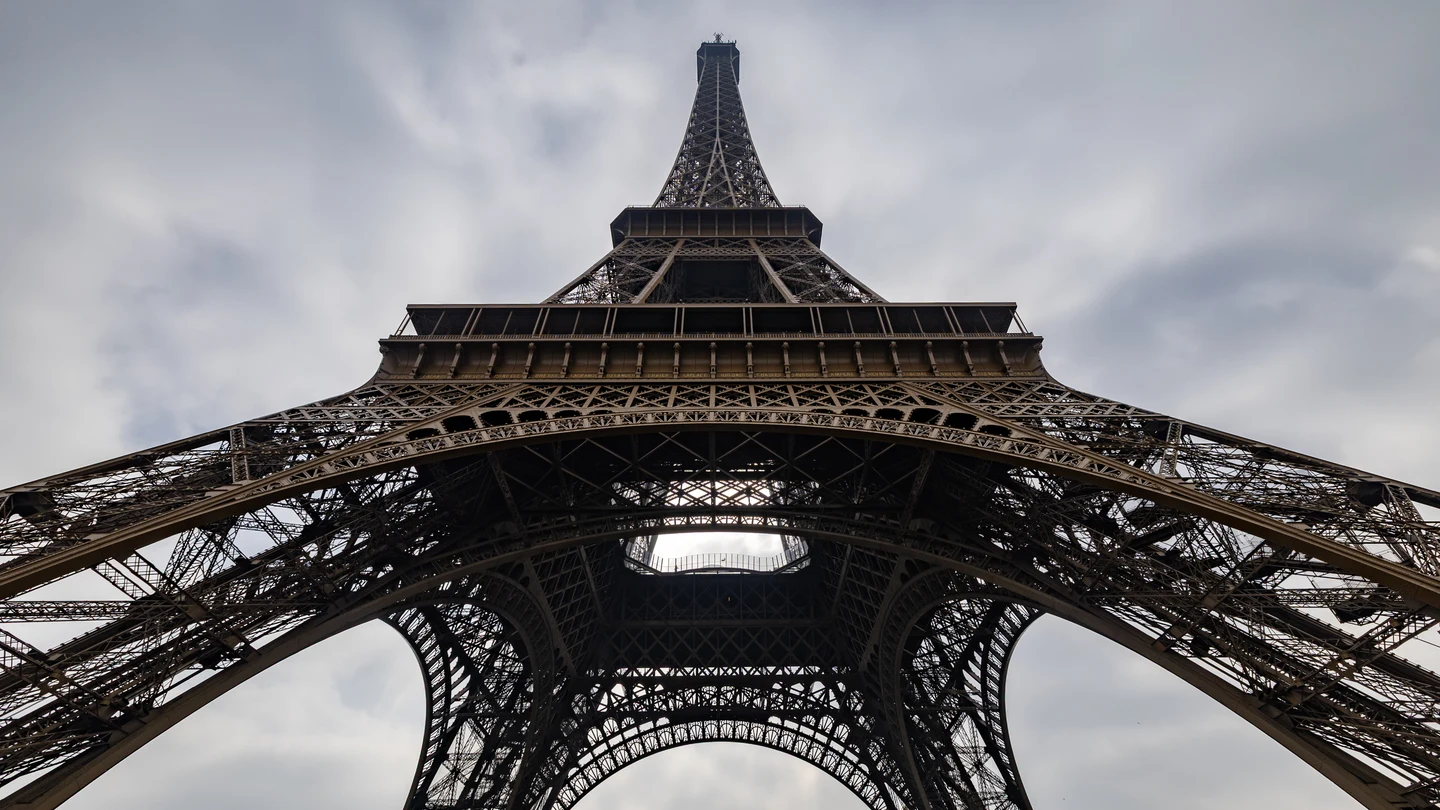 Una vista de la torre Eiffel desde la explanada sobre la que se erige el monumento más conocido de París Una vista de la torre Eiffel desde la explanada sobre la que se erige el monumento más conocido de París