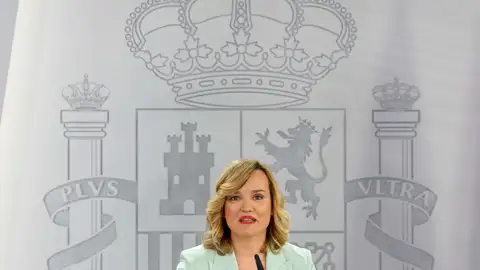 La ministra de Educación y portavoz del Gobierno, Pilar Alegría durante la rueda de prensa tras el Consejo de Ministros La ministra de Educación y portavoz del Gobierno, Pilar Alegría durante la rueda de prensa tras el Consejo de Ministros