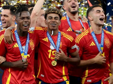 Nico Williams, Lamine Yamal y Ferran Torres