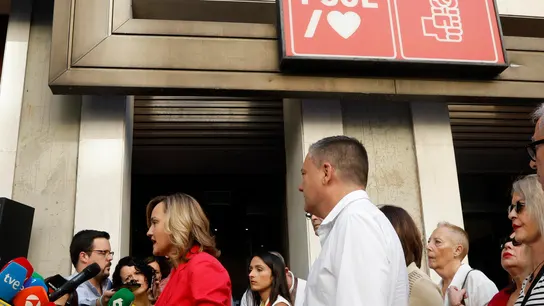 Pilar Alegría matiza su primera reacción a las acusaciones contra Paco Salazar. Pilar Alegría matiza su primera reacción a las acusaciones contra Paco Salazar.