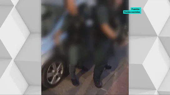 La Guardia Civil aumenta su presencia en Torre-Pacheco tras la persecución a migrantes que iniciaron un grupo de agitadores. La Guardia Civil aumenta su presencia en Torre-Pacheco tras la persecución a migrantes que iniciaron un grupo de agitadores.