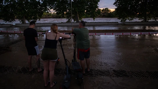 Inundaciones en el río Foix a su paso por la localidad barcelonesa de Cubelles donde se busca a dos personas Inundaciones en el río Foix a su paso por la localidad barcelonesa de Cubelles donde se busca a dos personas