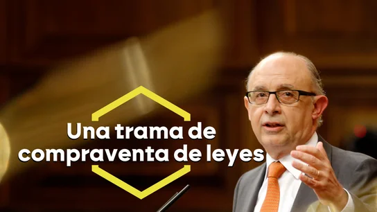 Montoro dice que no hay pruebas contra él y vincula el caso a los escándalos del Gobierno. Montoro dice que no hay pruebas contra él y vincula el caso a los escándalos del Gobierno.