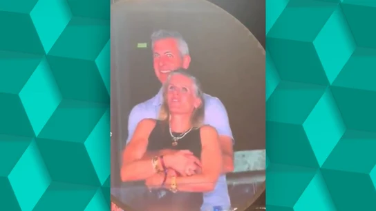 La 'kiss cam' de un concierto de Coldplay pilla al CEO de Astronomer y su directora de RRHH acaramelados y pone al descubierto su infidelidad La 'kiss cam' de un concierto de Coldplay pilla al CEO de Astronomer y su directora de RRHH acaramelados y pone al descubierto su infidelidad