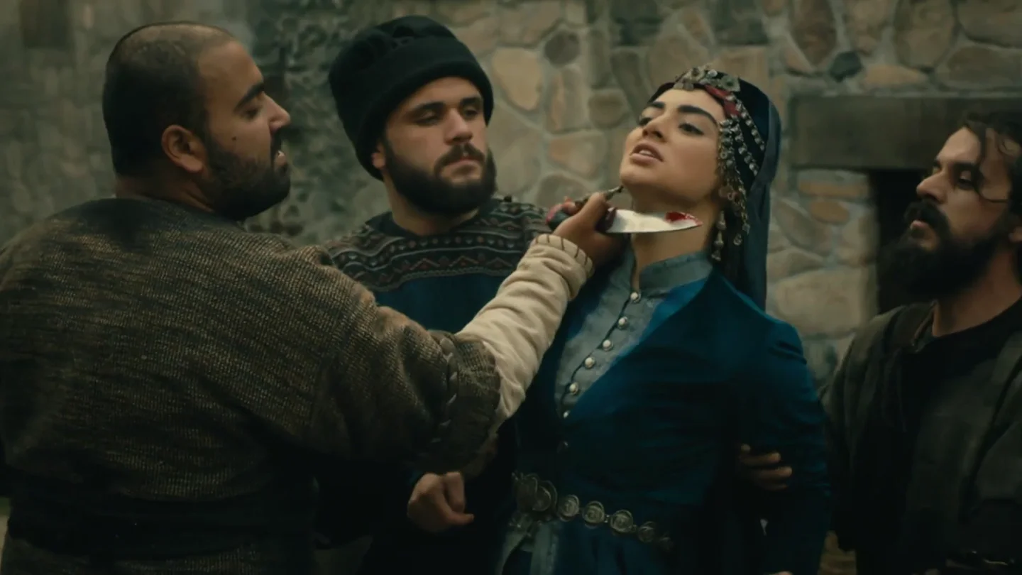 Imperio | Bala Hatun es secuestrada por orden de la princesa Sofía Imperio | Bala Hatun es secuestrada por orden de la princesa Sofía