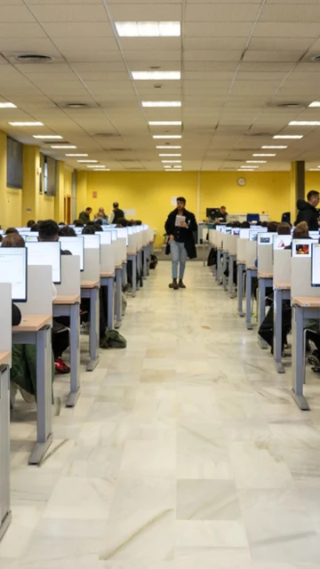 Examen teórico en la sede de la Dirección General de Tráfico