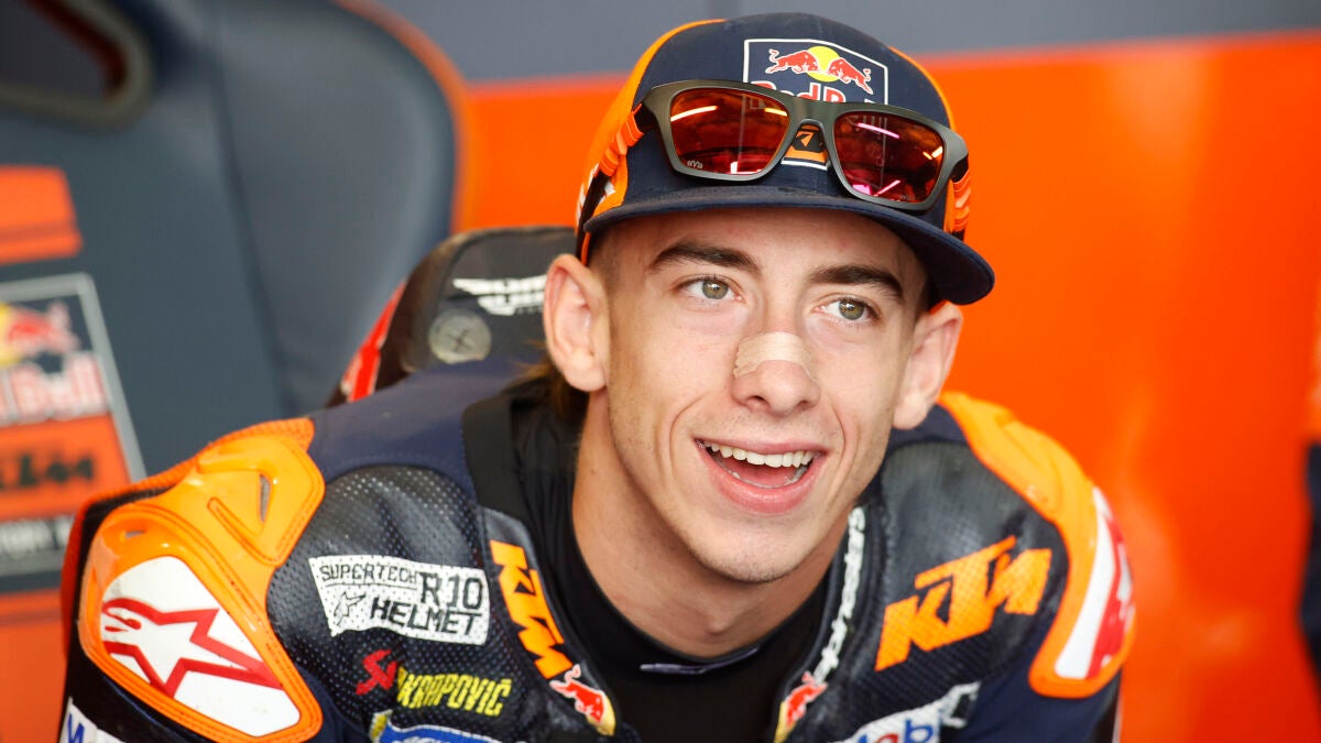 Un mito de MotoGP se moja sobre la situación de Pedro Acosta: 