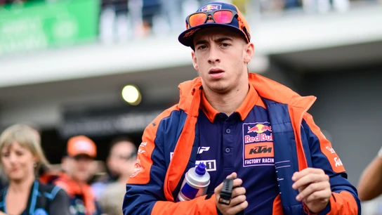 Un piloto de KTM comparte la visión de Pedro Acosta sobre el resurgir del equipo: "Cerca del 10" Un piloto de KTM comparte la visión de Pedro Acosta sobre el resurgir del equipo: "Cerca del 10"
