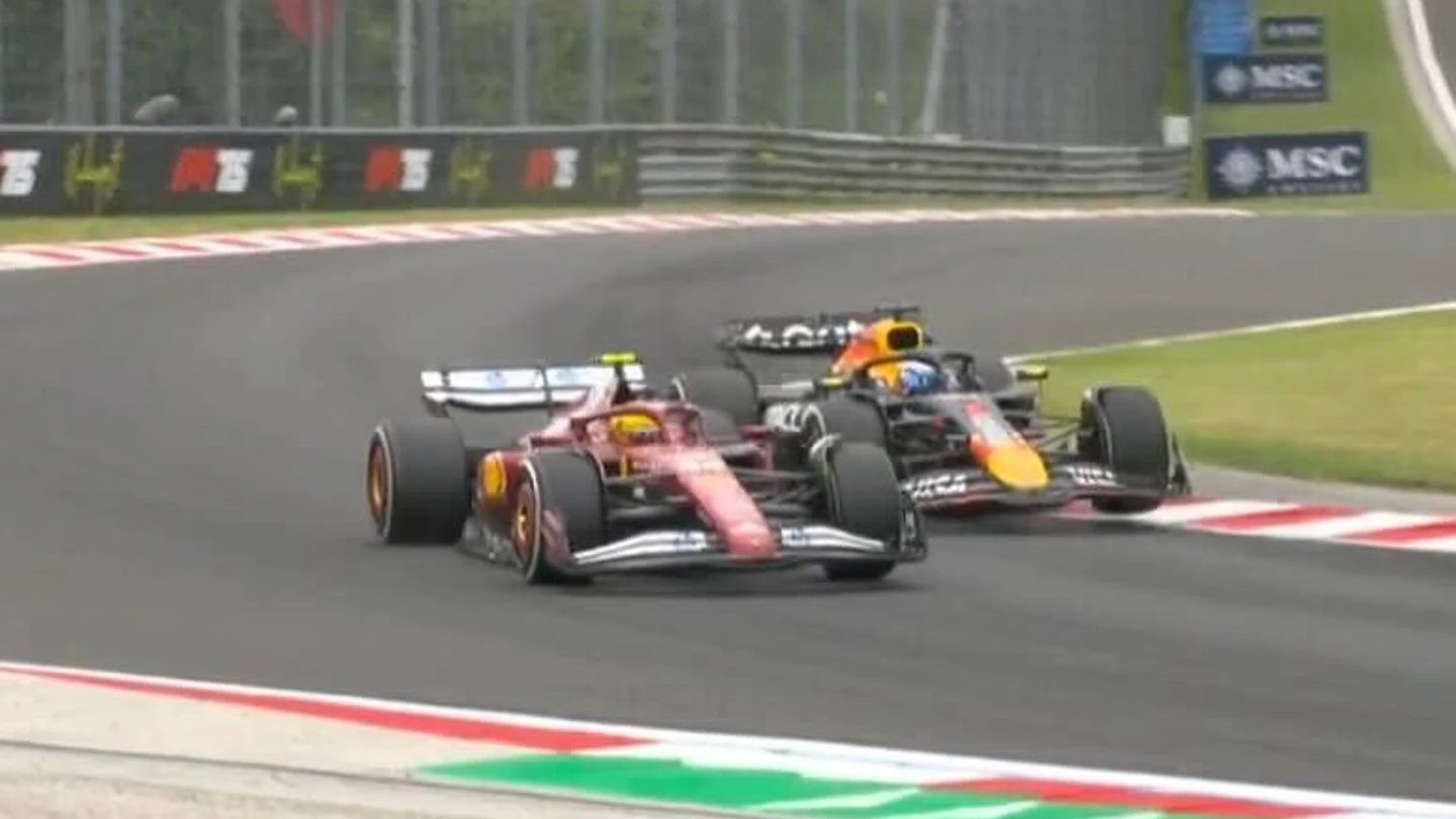 Verstappen adelanta a Hamilton Verstappen adelanta a Hamilton