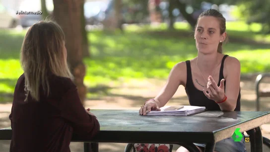 Habla Tamara, madre de tres hijos en paro: "Antes era yo la que donaba en el comedor social y ahora me ayudan a que mis hijos coman" Habla Tamara, madre de tres hijos en paro: "Antes era yo la que donaba en el comedor social y ahora me ayudan a que mis hijos coman"
