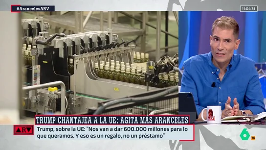 Juanma Romero señala que la amenaza de Trump a la UE supone un "cambio sustancial": "Empezó mal la negociación y tiene pinta de que acabará peor" Juanma Romero señala que la amenaza de Trump a la UE supone un "cambio sustancial": "Empezó mal la negociación y tiene pinta de que acabará peor"