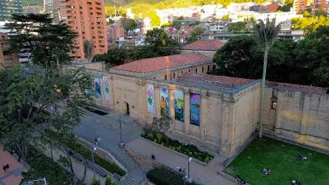 Vista aérea de Bogotá desde el Museo Nacional Vista aérea de Bogotá desde el Museo Nacional