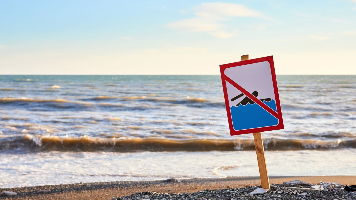Prohibici&oacute;n en la playa