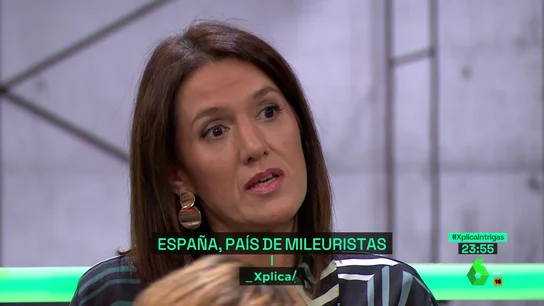 Una enfermera denuncia la precariedad que sufre: "Me dan 200 euros al mes por trabajar seis noches y pasar 10 horas al pie del cañón" Una enfermera denuncia la precariedad que sufre: "Me dan 200 euros al mes por trabajar seis noches y pasar 10 horas al pie del cañón"