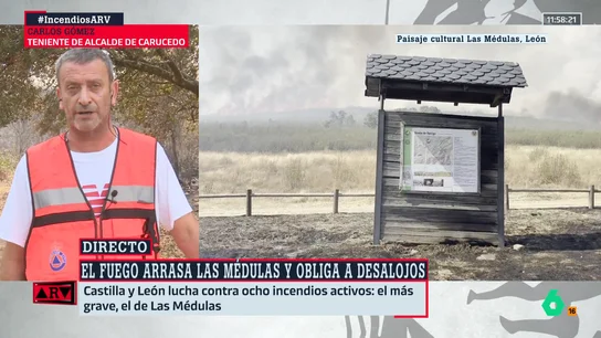 Carlos Gómez, teniente de alcalde de Carucedo, señala que el incendio les pilló "totalmente por sorpresa": "Fue muy rápido" Carlos Gómez, teniente de alcalde de Carucedo, señala que el incendio les pilló "totalmente por sorpresa": "Fue muy rápido"