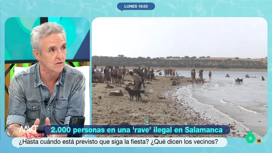 Ramoncín elogia que en la 'rave' de Salamanca "dejen todo limpio": "Están recogiéndolo todo y no suele haber conflictos" El artista considera que es "normal" que se organicen este tipo de eventos ilegales debido al coste que tienen actualmente los festivales. "Les cobran cinco pavos por una botella de agua", expone indignado.