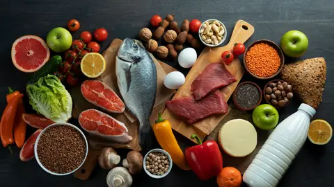 Variedad de alimentos con proteína Variedad de alimentos con proteína