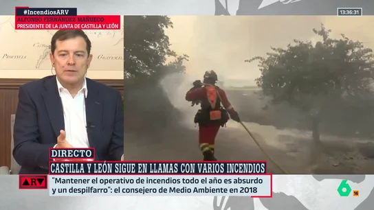Mañueco defiende a su consejero que calificó en 2018 de "despilfarro" mantener todo el año un operativo antiincendios: "La meteorología era diferente" Mañueco defiende a su consejero que calificó en 2018 de "despilfarro" mantener todo el año un operativo antiincendios: "La meteorología era diferente"