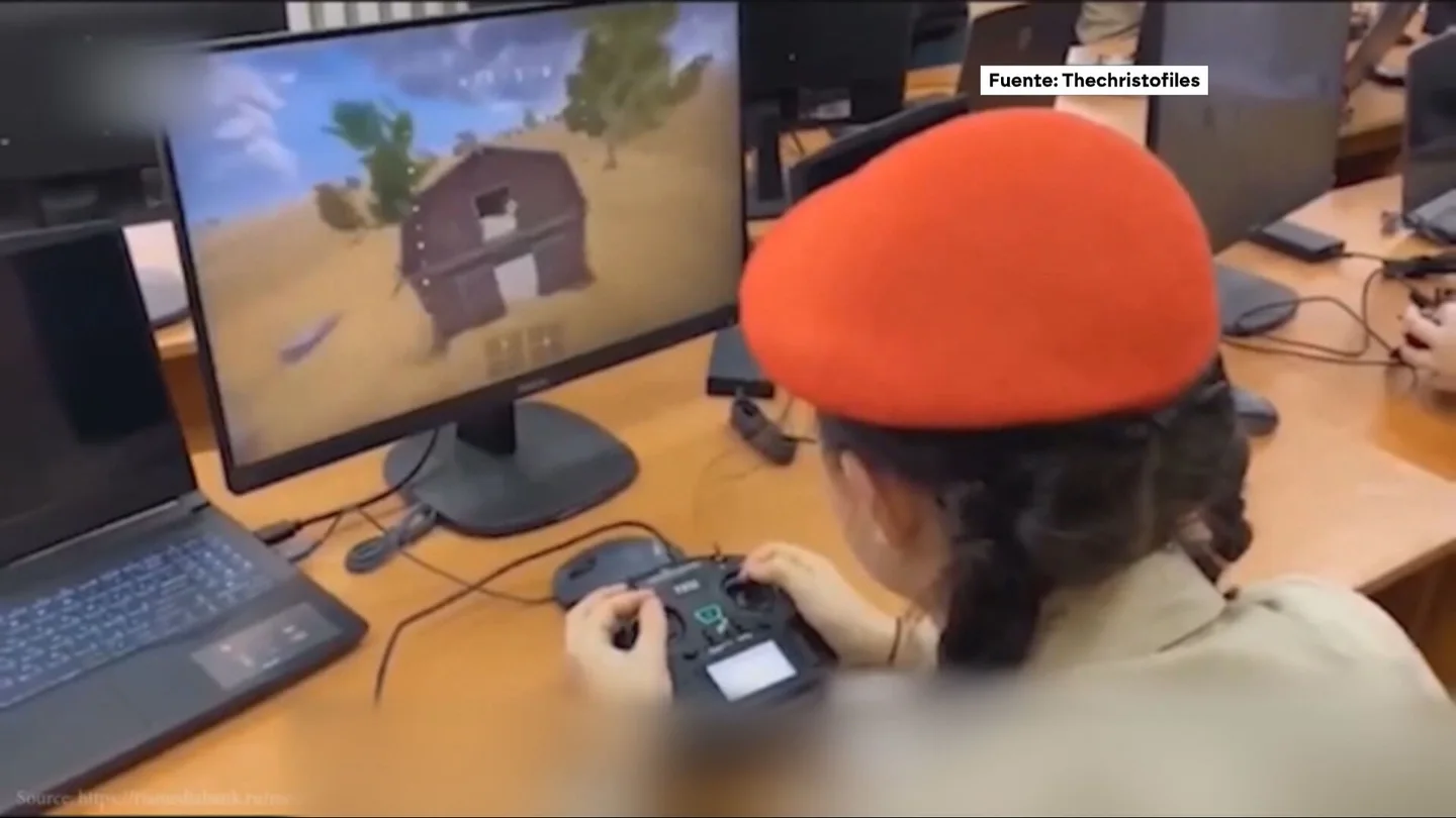 Rusia recluta a adolescentes con falsas promesas: les contrata para desarrollar videojuegos y acaban fabricando drones de guerra Rusia recluta a adolescentes con falsas promesas: les contrata para desarrollar videojuegos y acaban fabricando drones de guerra
