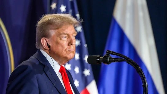 El presidente de Estados Unidos (EEUU), Donald Trump, el pasado viernes en la rueda conjunta con su homólogo ruso, Vladimir Putin. El presidente de Estados Unidos (EEUU), Donald Trump, el pasado viernes en la rueda conjunta con su homólogo ruso, Vladimir Putin.