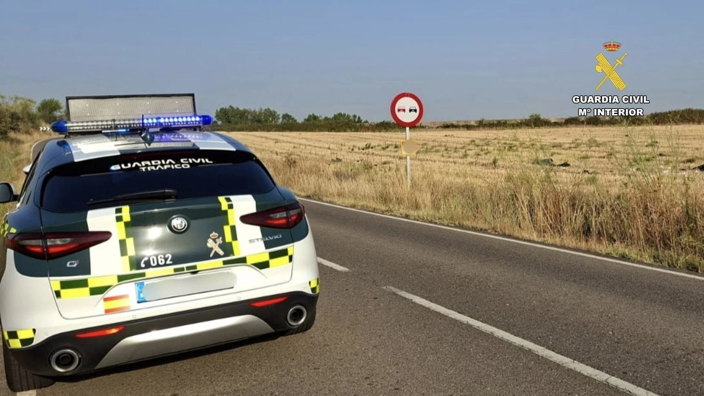 Imagen de archivo de un coche de la Guardia Civil. Imagen de archivo de un coche de la Guardia Civil.