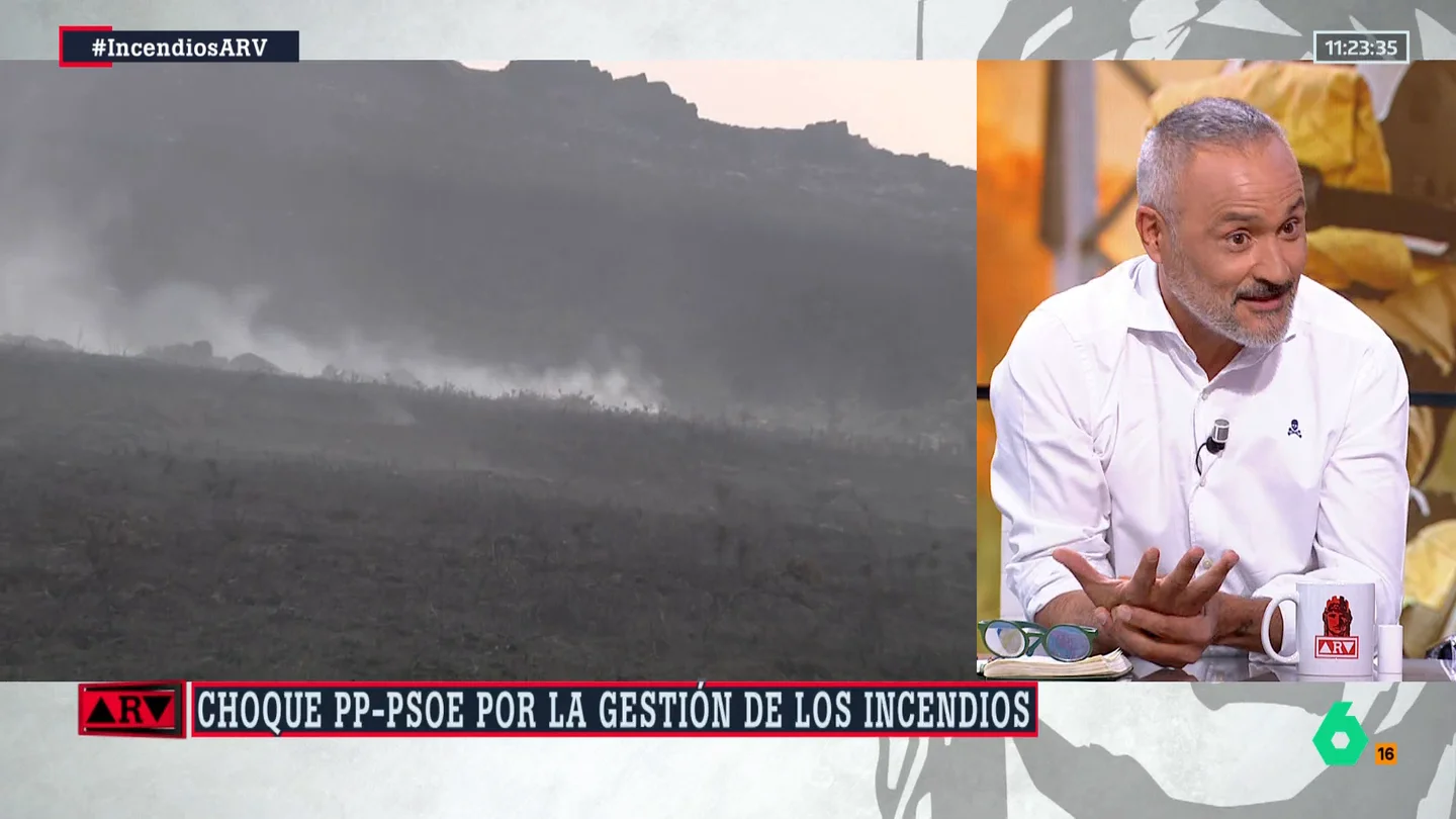 Martínez-Vares, advierte sobre los incendios en España: "Hemos abandonado el monte, y está lleno de combustible" Martínez-Vares, advierte sobre los incendios en España: "Hemos abandonado el monte, y está lleno de combustible"