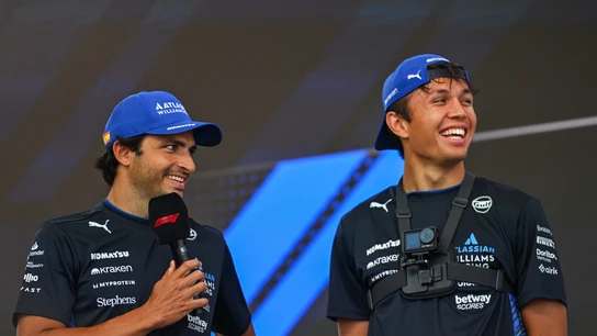 Carlos Sainz y Alex Albon Carlos Sainz y Alex Albon