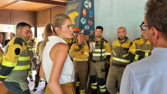 La vicepresidenta tercera y ministra para la Transición Ecológica y el Reto Demográfico, Sara Aagesen, durante su visita a la BRIF de Pinofranqueado (Cáceres). La vicepresidenta tercera y ministra para la Transición Ecológica y el Reto Demográfico, Sara Aagesen, durante su visita a la BRIF de Pinofranqueado (Cáceres).
