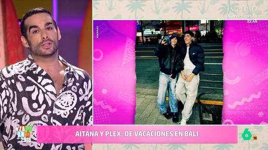 Juan Sanguino desvela cómo ha sido el viaje de Aitana y Plex a Bali: "Son tan majos y millonarios que han invitado a sus amigos" Juan Sanguino repasa las vacaciones de Aitana y Plex en Bali, donde han viajado junto a sus amigos corriendo de su cuenta: "Los míos no me invitan ni a un cubata", lamenta el colaborador de Zapeando en este vídeo.