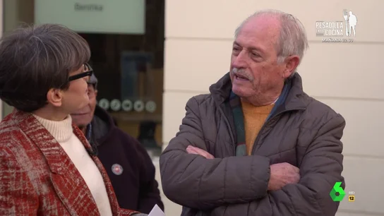 La reflexión de un señor de derechas sobre el gobierno de Pedro Sánchez: "A lo mejor antes de morirme me obliga a ser mariquita" La reflexión de un señor de derechas sobre el gobierno de Pedro Sánchez: "A lo mejor antes de morirme me obliga a ser mariquita"
