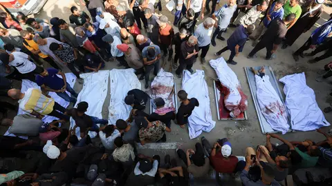 Funeral de palestinos muertos por ataques israelíes Funeral de palestinos muertos por ataques israelíes
