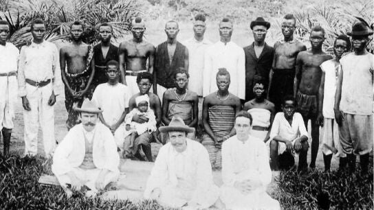 Alice Seely Harris, abajo a la dereha.