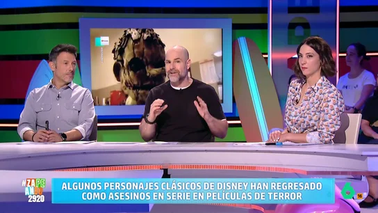 Alberto Rey, a favor de convertir a los clásicos de Disney en asesinos en serie: "Me divierte más la idea que la ejecución" Winnie the Pooh, Pinocho, Peter Pan, Mickie Mouse. Alberto Rey habla de la tendencia de hacer sangrientas películas de terror con personajes de Disney que ya son libres de derechos. La última, 'Bambi: La venganza'.
