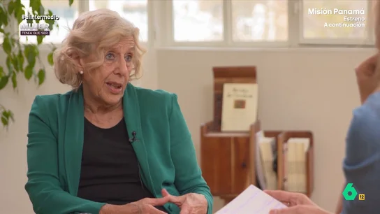 Manuela Carmena desvela por qué entró en política: "Veía que solamente había mujeres de mi edad, pero muy conservadoras" "Quería que hubiera una persona parecida a ellas, pero radicalmente distinta", afirmaba Manuela Carmena en esta entrevista con Sandra Sabatés donde repasa sus años como abogada y jueza y después su salto a la alcaldía de Madrid.
