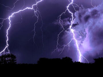 Rayos en el cielo