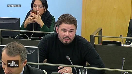 "De la UDEF. ¿De quién?": Este es el origen del divertido meme de Gabriel Rufián y Federico Trillo La Comisión de Investigación relativa a la presunta financiación ilegal del PP vuelve a estar de actualidad gracias a un curioso vídeo que ha logrado hacerse viral en redes sociales.