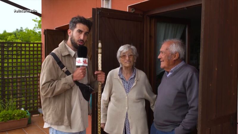 Isma Juárez pregunta si sería aceptado como nuevo vecino de la ecoaldea de Valdepiélagos: "Según como te portes..."